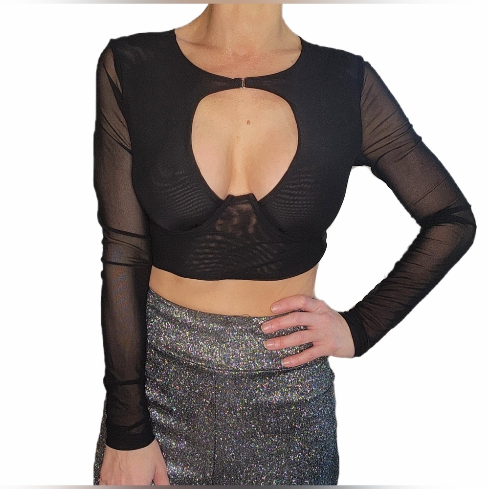 Black Buckle Detail Cut Out Front Mesh Crop Top with Underwire Bra